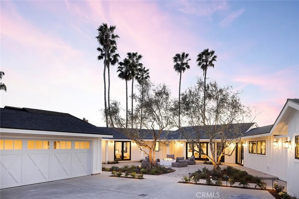 Unit for sale at 149 Avenida De La Paz, San Clemente, CA 92672