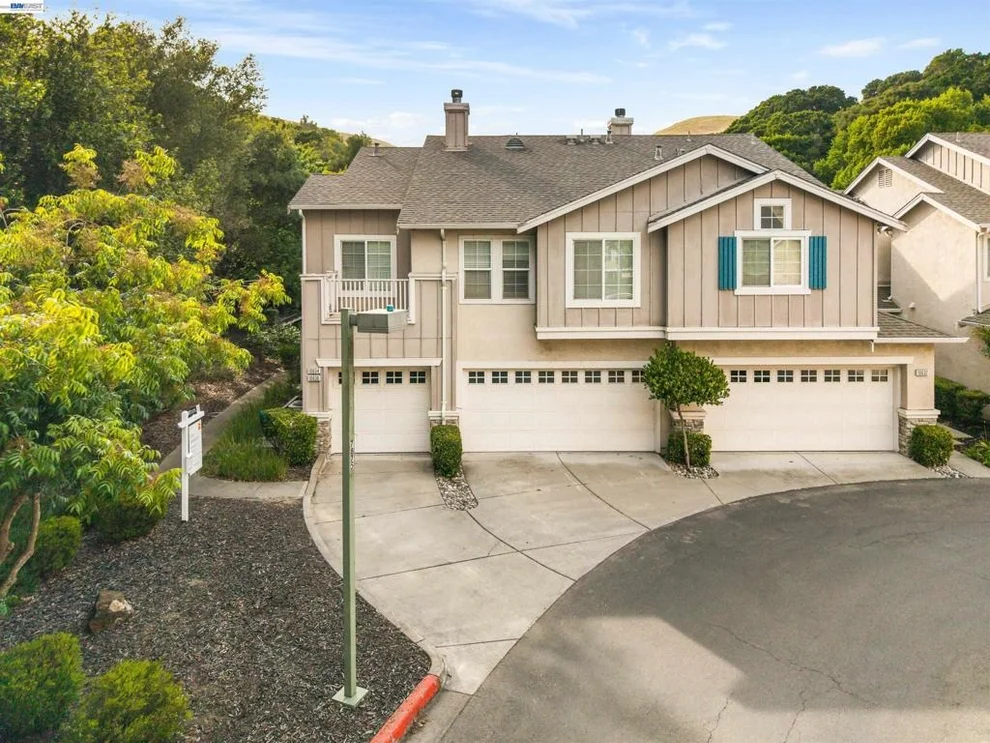 Unit for sale at 10636 Roys Hill Ln, Dublin, CA 94568