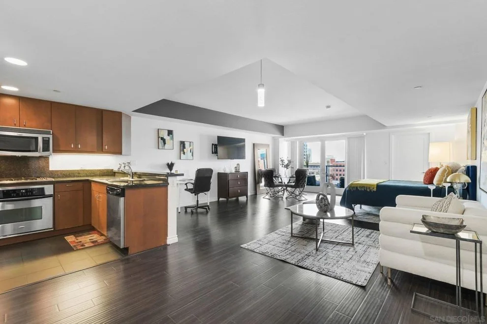Unit for sale at 875 G St, San Diego, CA 92101