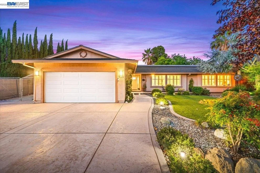 Unit for sale at 960 Kern Ct, Livermore, CA 94551