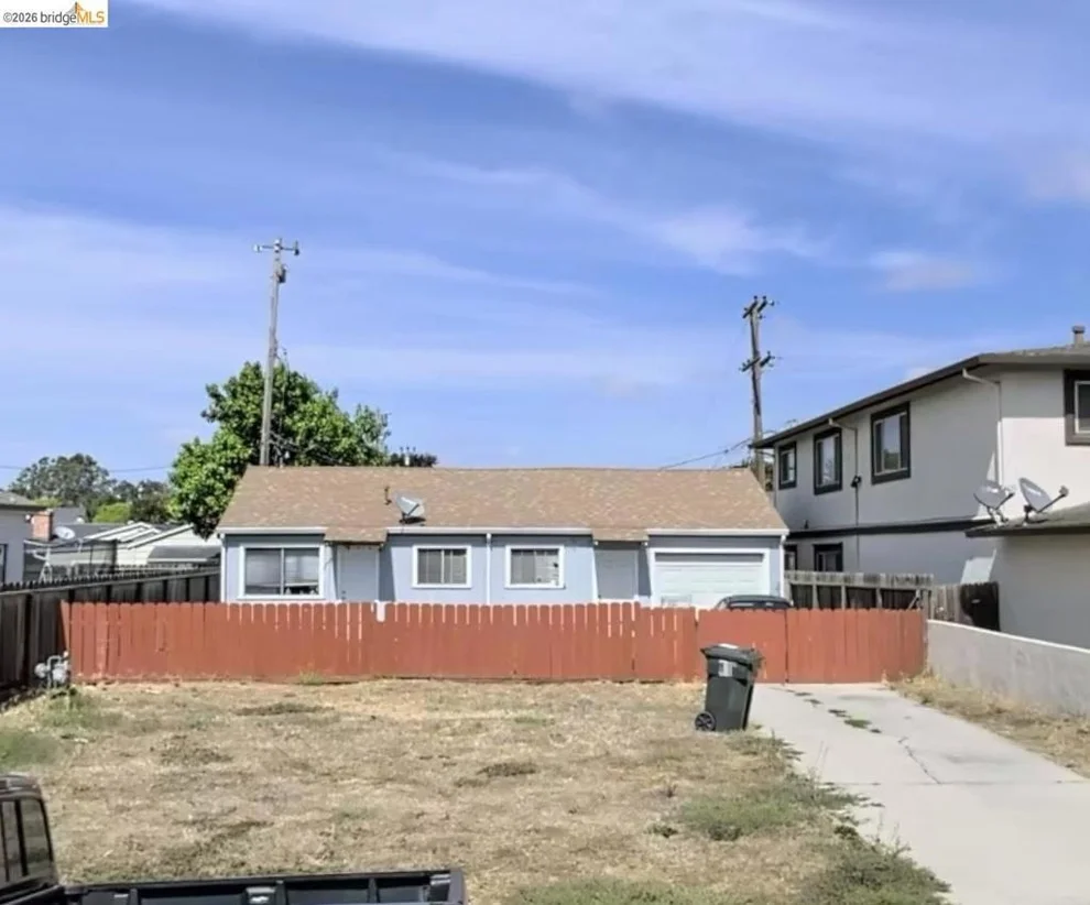 Unit for sale at 251 E Romie LN, Salinas, CA 93901
