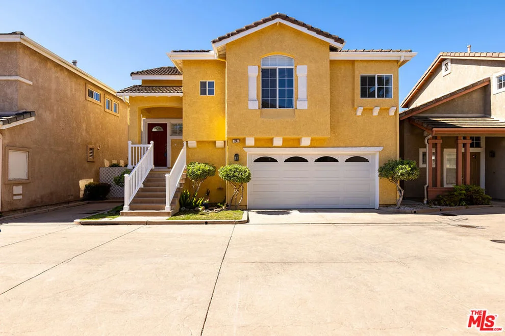 Unit for sale at 24 Skyflower Lane, Simi Valley, CA 93065