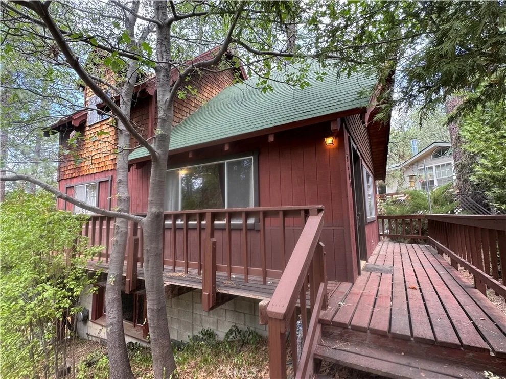 Unit for sale at 53460 Country Club, Idyllwild, CA 92549