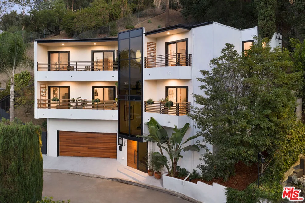 Unit for sale at 3750 Arbolada Road, Los Angeles, CA 90027