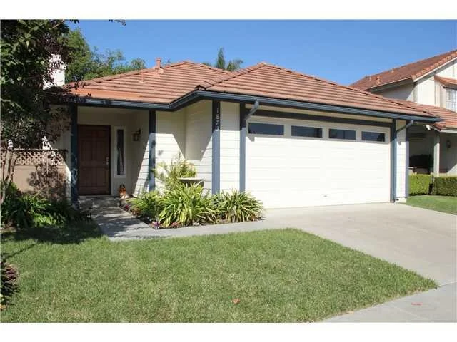 Unit for sale at 1873 Willow Way, Vista, CA 92081