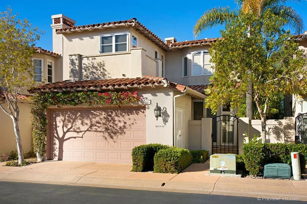 Unit for sale at 3122 Hamburg Square, La Jolla, CA 92037