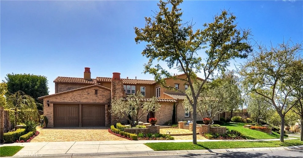 Unit for sale at 8 Brittle Star Lane, Ladera Ranch, CA 92694