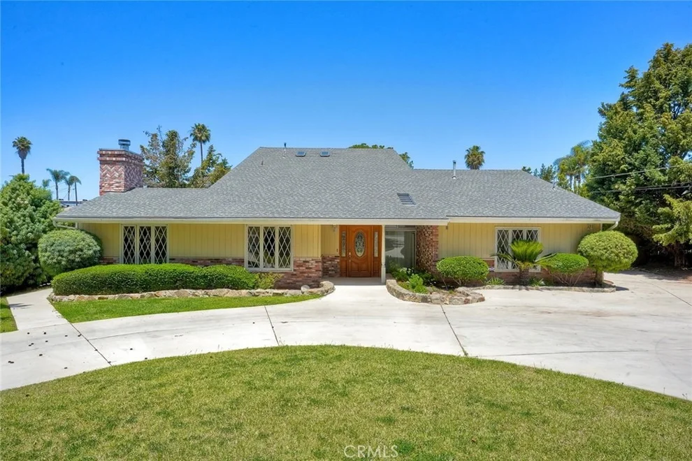 Unit for sale at 724 Barsby, Vista, CA 92084