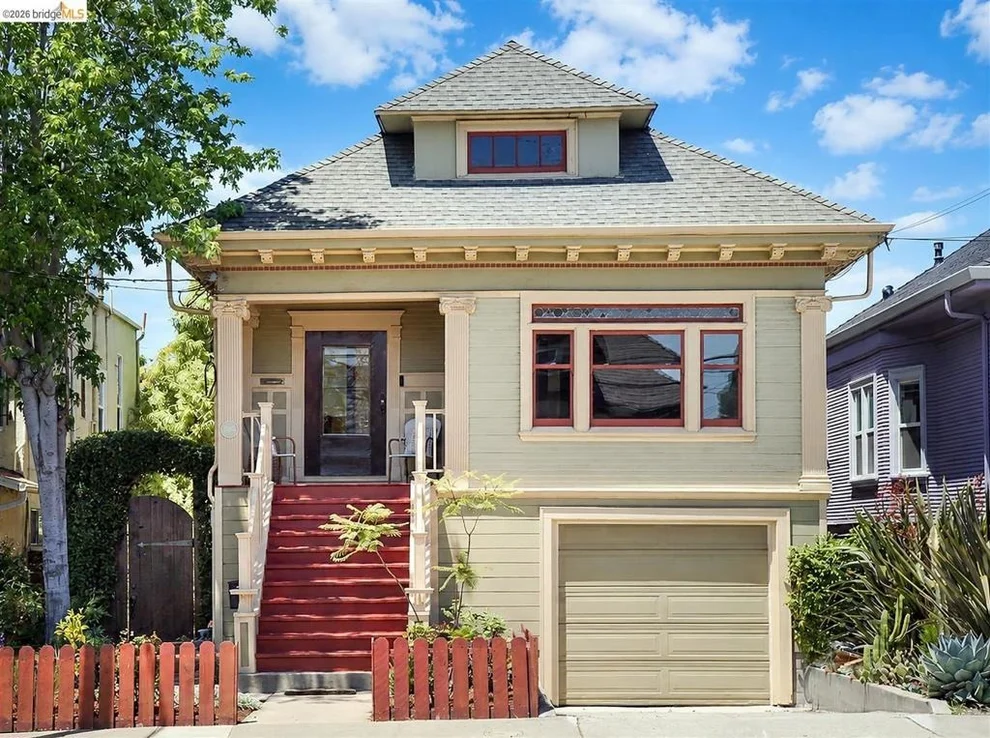Unit for sale at 3863 West St, Oakland, CA 94608-3840