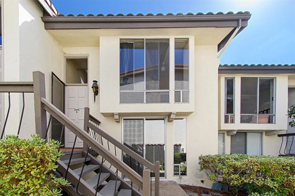 Unit for sale at 2404 Altisma Way, Carlsbad, CA 92009