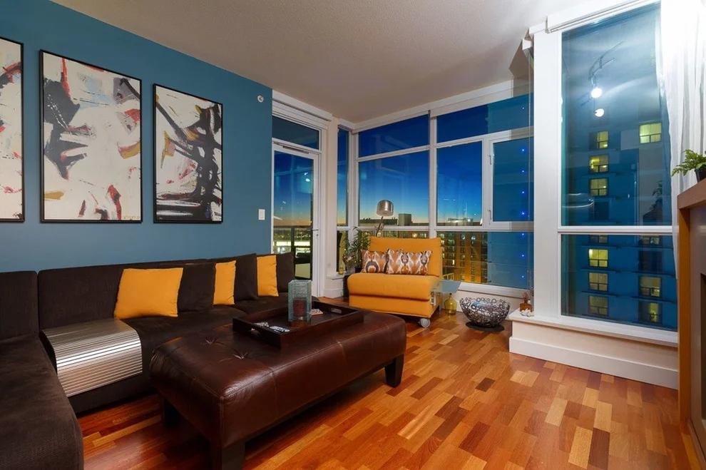 Unit for sale at 325 7th Ave, San Diego, CA 92101