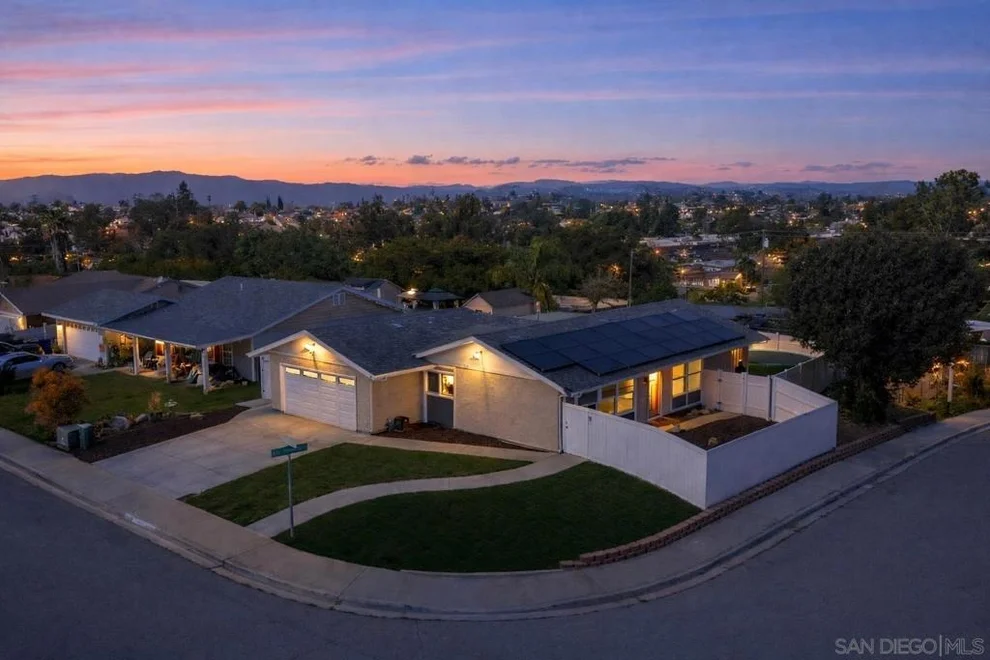 Unit for sale at 1217 Juliette Place, Fallbrook, CA 92028