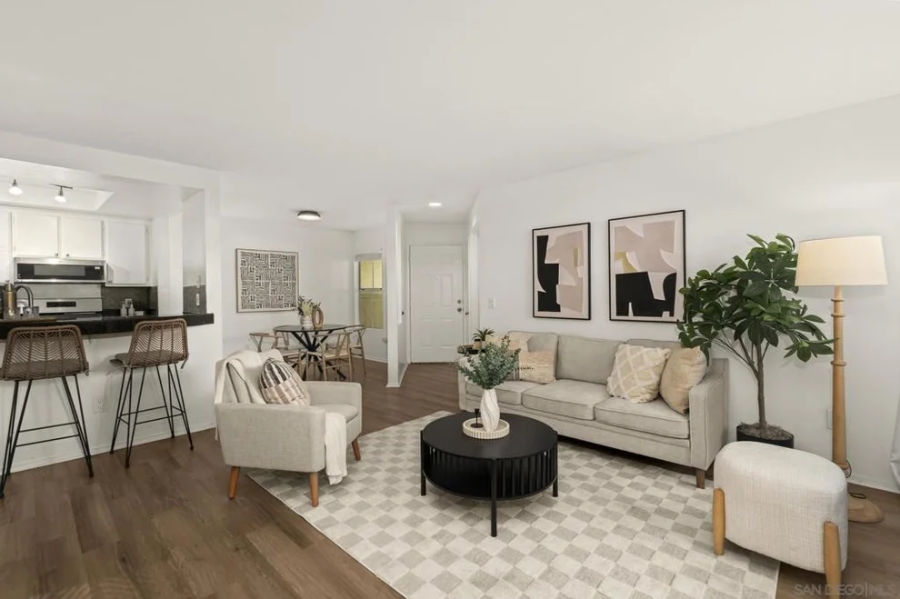 Unit for sale at 2063 Lakeridge, Chula Vista, CA 91913