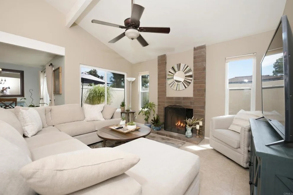 Unit for sale at 3553 Coconut Way, Oceanside, CA 92058