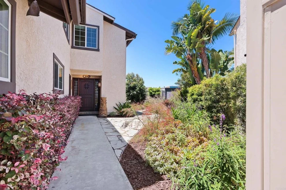 Unit for sale at 206 Calle de Madera, Encinitas, CA 92024