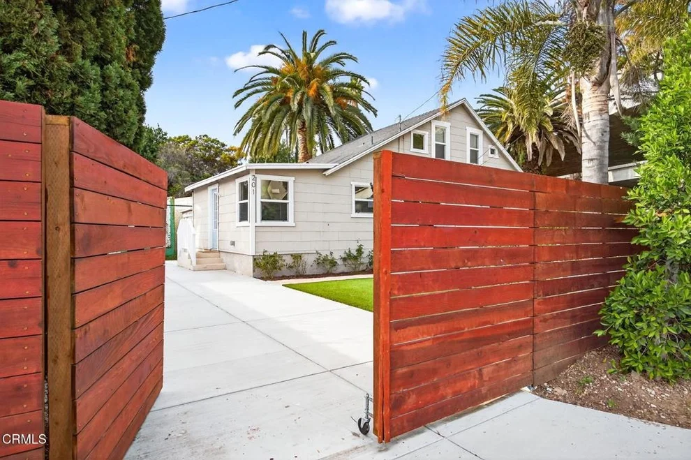 Unit for sale at 201 S Olive Street, Ventura, CA 93001