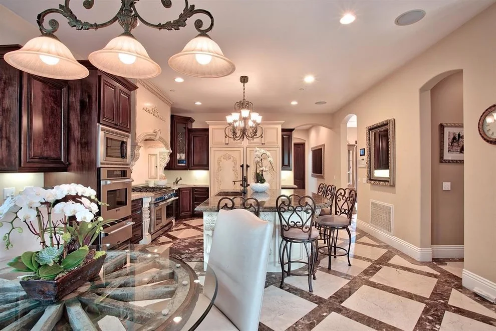 Unit for sale at 621 Marine View Avenue, Del Mar, CA 92014