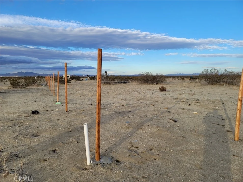 Unit for sale at 0 190 St E & Ave S14, Palmdale, CA 93591