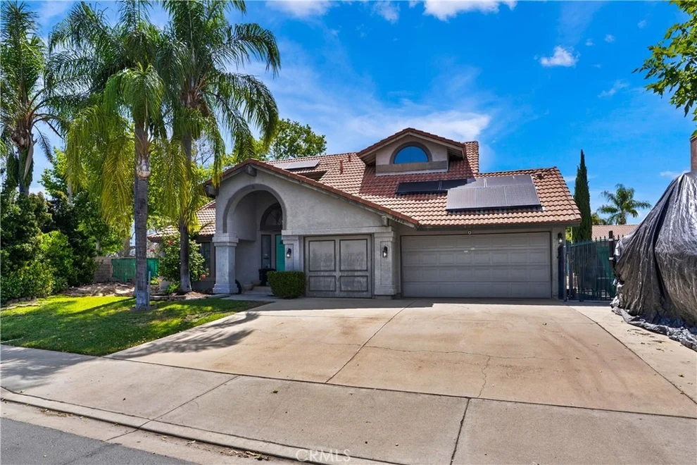 Unit for sale at 32400 Somerset, Lake Elsinore, CA 92530