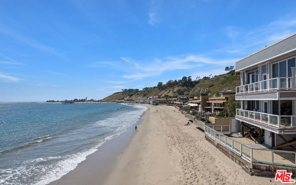 Unit for sale at 22664 Pacific Coast Highway, Malibu, CA 90265