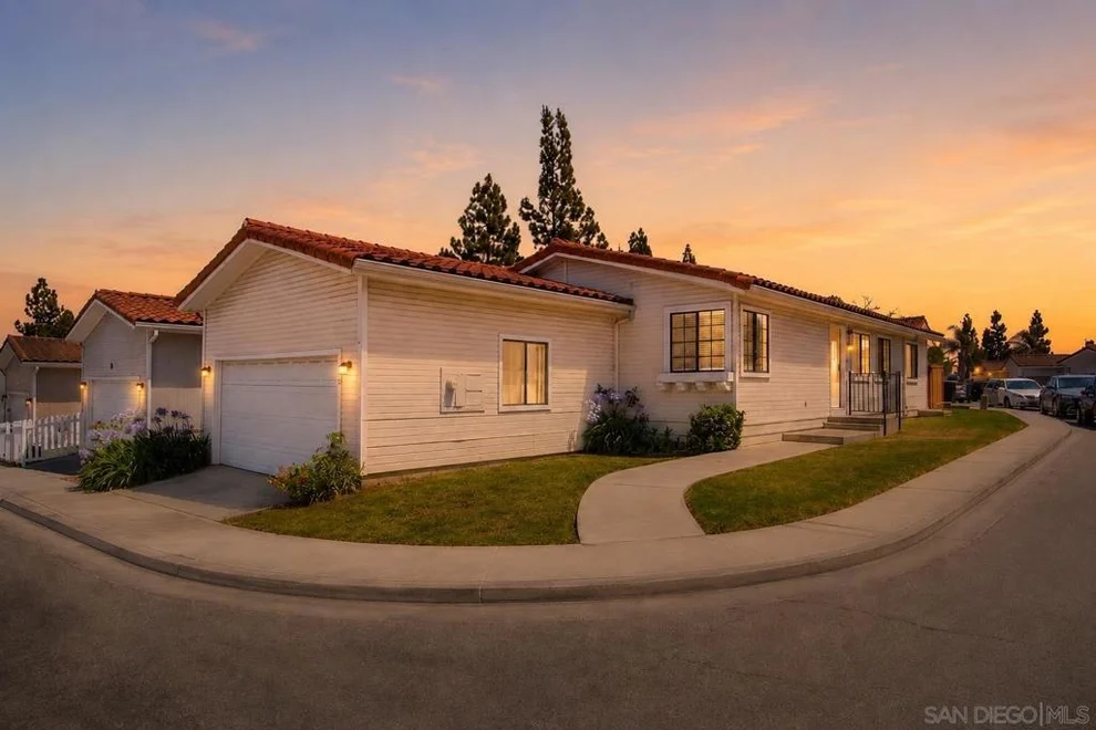 Unit for sale at 14955 Avenida Venusto, San Diego, CA 92128