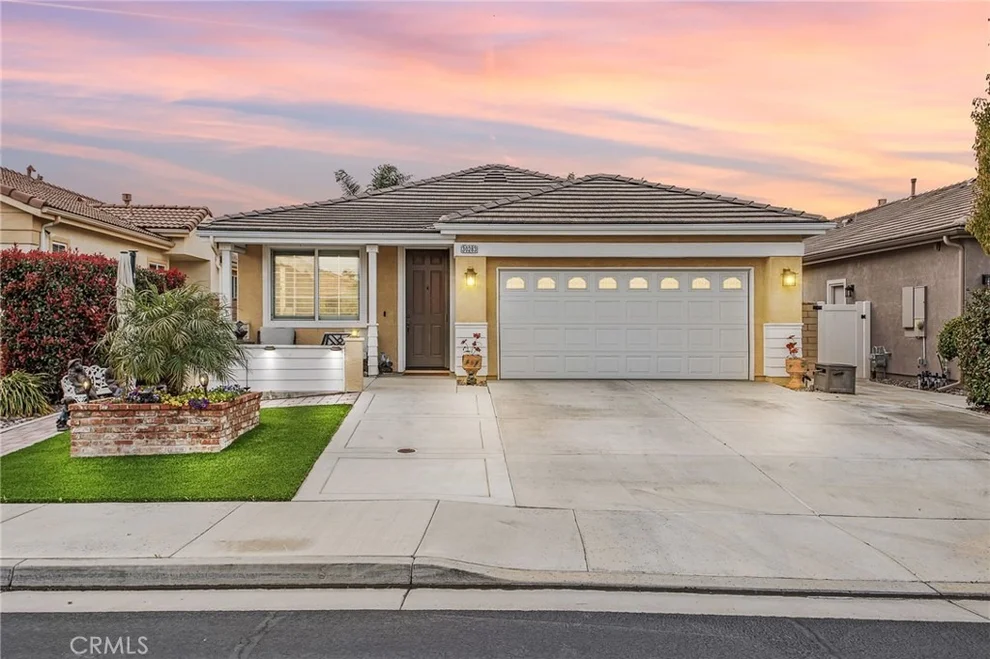 Unit for sale at 30283 Moon Star, Menifee, CA 92584
