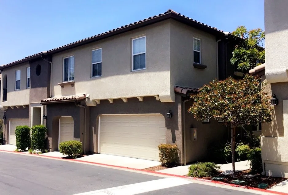 Unit for sale at 2727 Castlehill, Chula Vista, CA 91915