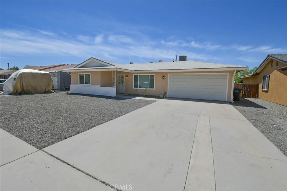 Unit for sale at 815 Coral Avenue, Hemet, CA 92543