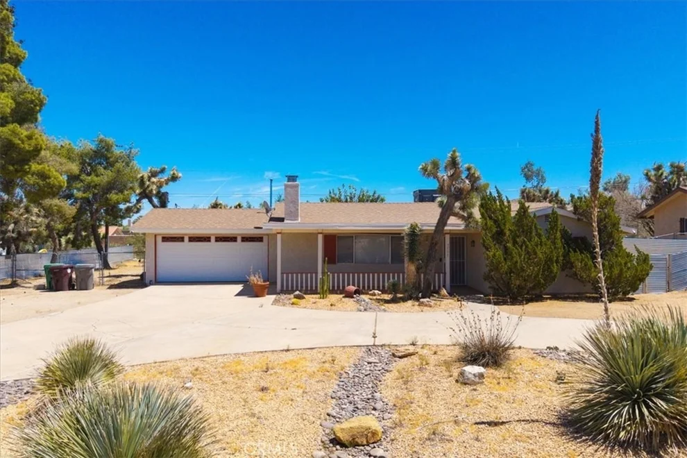 Unit for sale at 7777 Amador Avenue, Yucca Valley, CA 92284