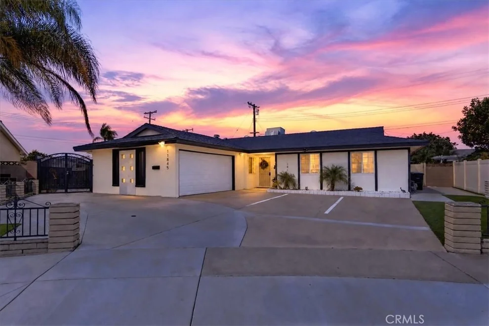 Unit for sale at 11841 Garnet, Garden Grove, CA 92845