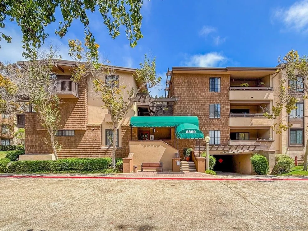 Unit for sale at 8880 Villa La Jolla, La Jolla, CA 92037