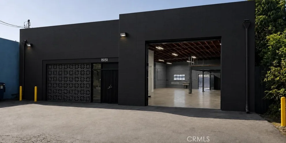 Unit for sale at 15151 Prairie, Lawndale, CA 90260