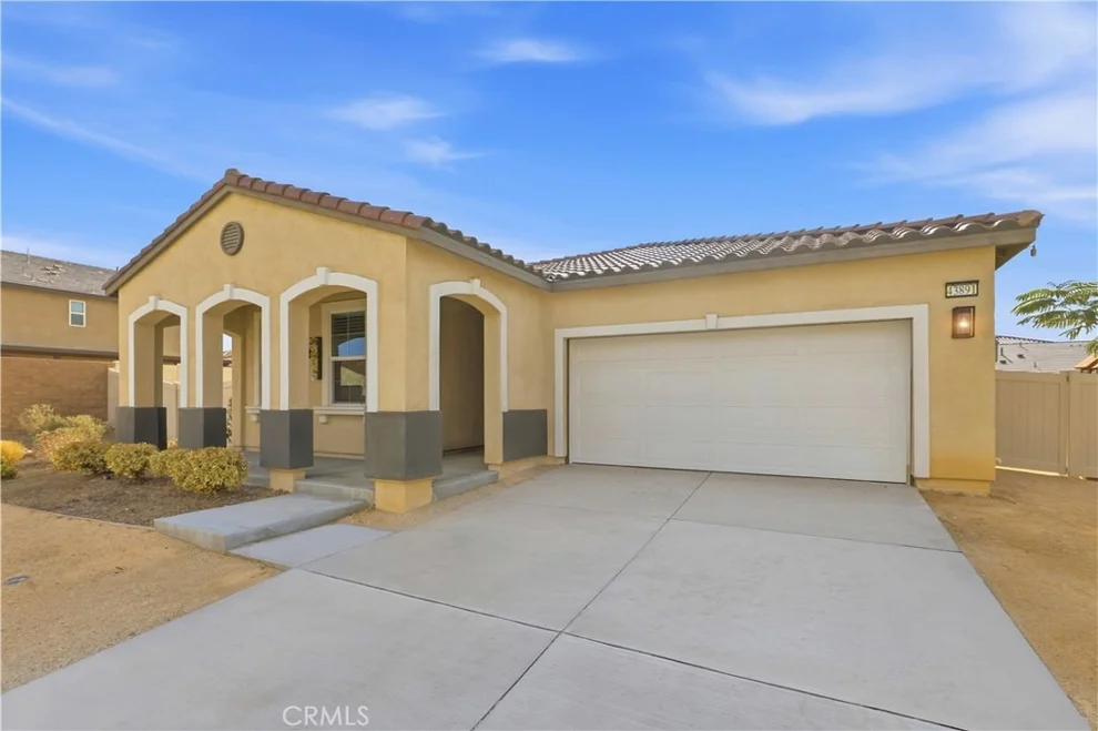 Unit for sale at 43891 61st Street W, Lancaster, CA 93536
