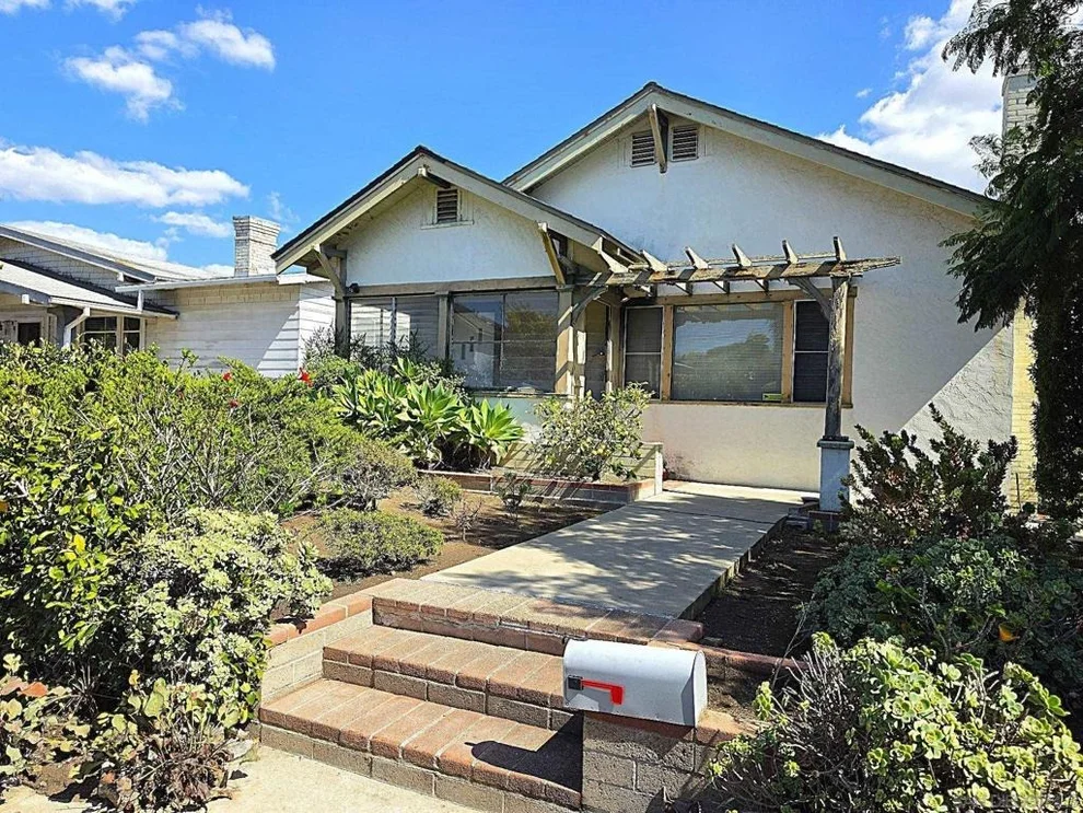 Unit for sale at 2911 Dale St, San Diego, CA 92104