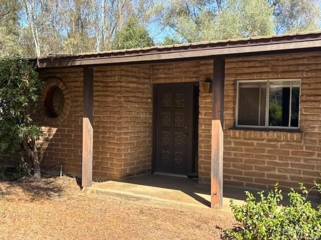 Unit for sale at 2852 Via Arroyo, Fallbrook, CA 92028