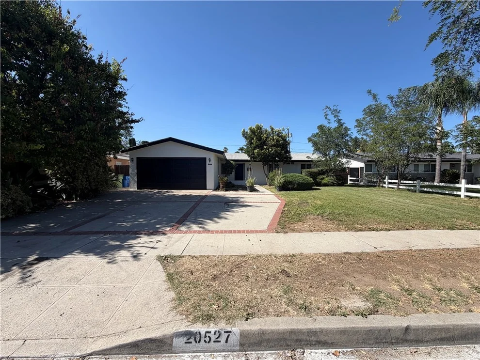 Unit for sale at 20527 Londelius Street, Winnetka, CA 91306