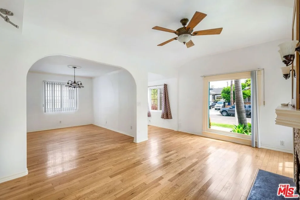 Unit for sale at 521 N Vista Street, Los Angeles, CA 90036