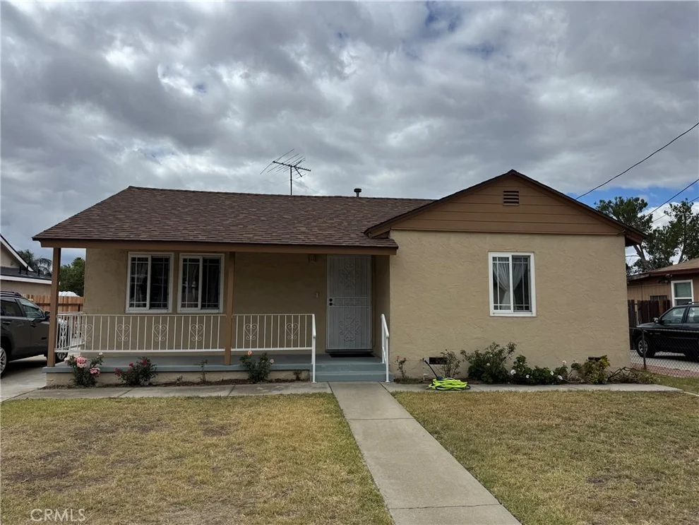 Unit for sale at 16363 Mallory, Fontana, CA 92335