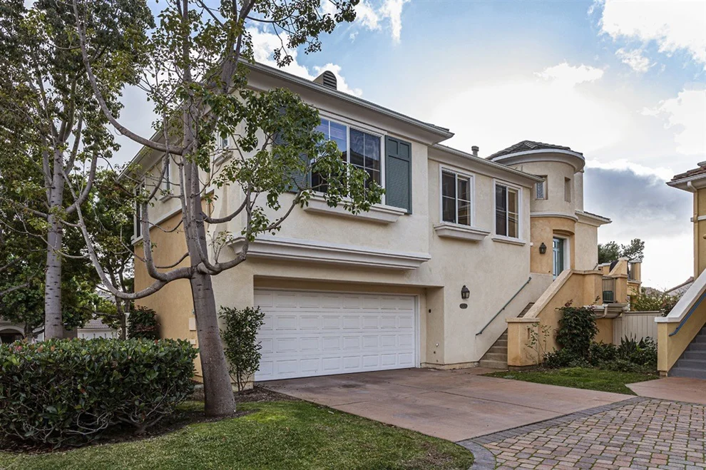 Unit for sale at 11297 Carmel Creek Dr, San Diego, CA 92130