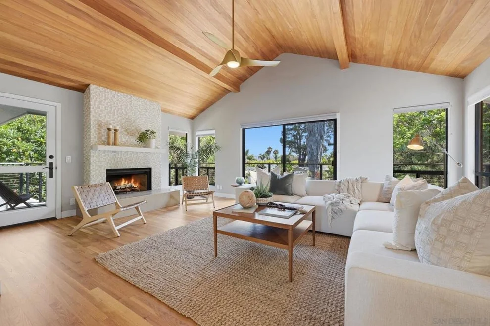 Unit for sale at 400 Andrew Ave, Encinitas, CA 92024