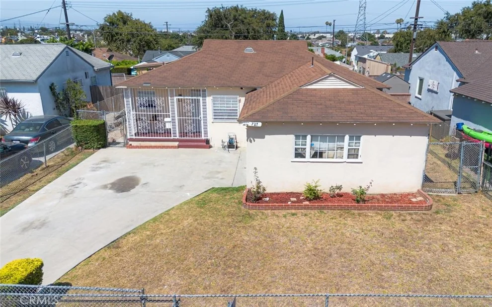 Unit for sale at 727 S Caswell, Compton, CA 90220