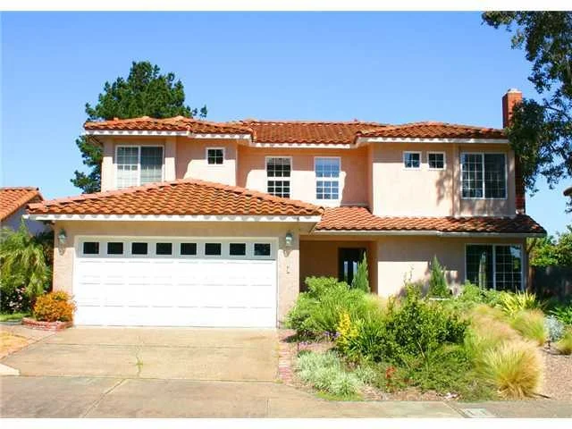 Unit for sale at 329 Willowspring Drive, Encinitas, CA 92024