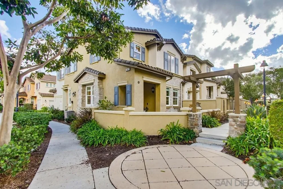 Unit for sale at 10452 Whitcomb Way, San Diego, CA 92127