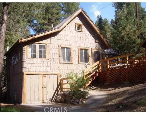 Unit for sale at 1118 Clubview Avenue, Big Bear, CA 92315