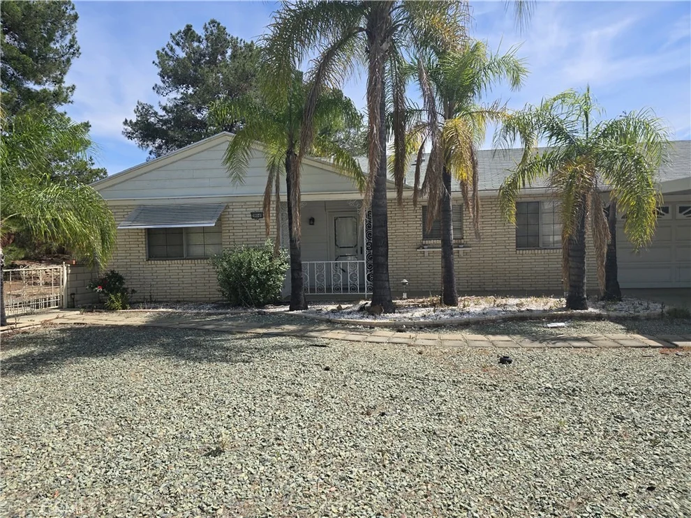 Unit for sale at 28040 Winthrop Court, Menifee, CA 92586