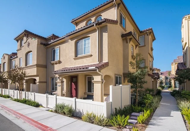 Unit for sale at 1465 Egret, Chula Vista, CA 91913