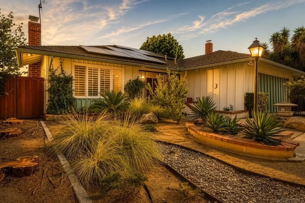 Unit for sale at 6260 Camino Rico, San Diego, CA 92120