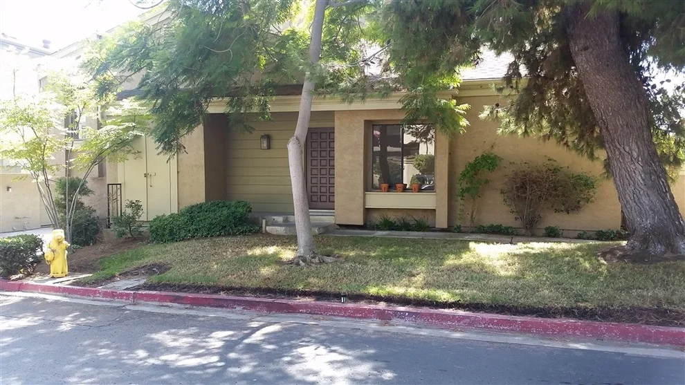 Unit for sale at 3323 CAMINITO EASTBLUFF, La Jolla, CA 92037