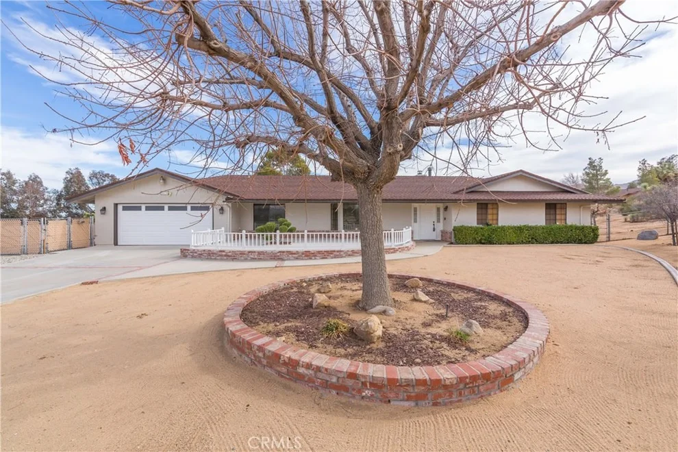 Unit for sale at 58735 Arcadia Trail, Yucca Valley, CA 92284