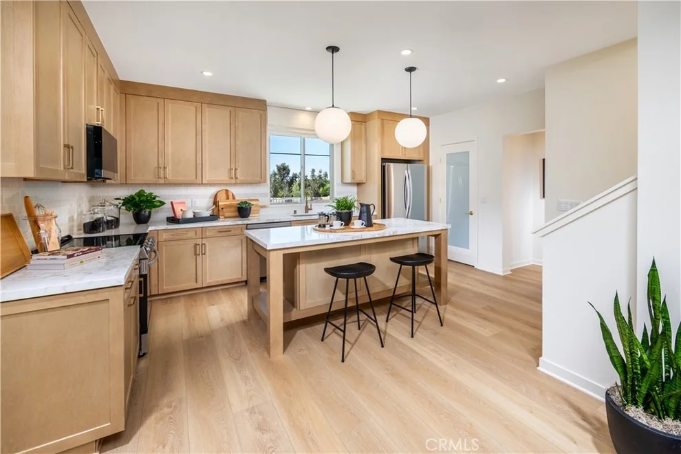 Unit for sale at 911 Estrella Road, San Marcos, CA 92078
